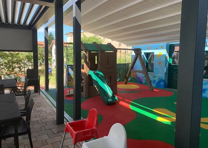 Liberty Con Area Giochi Udine